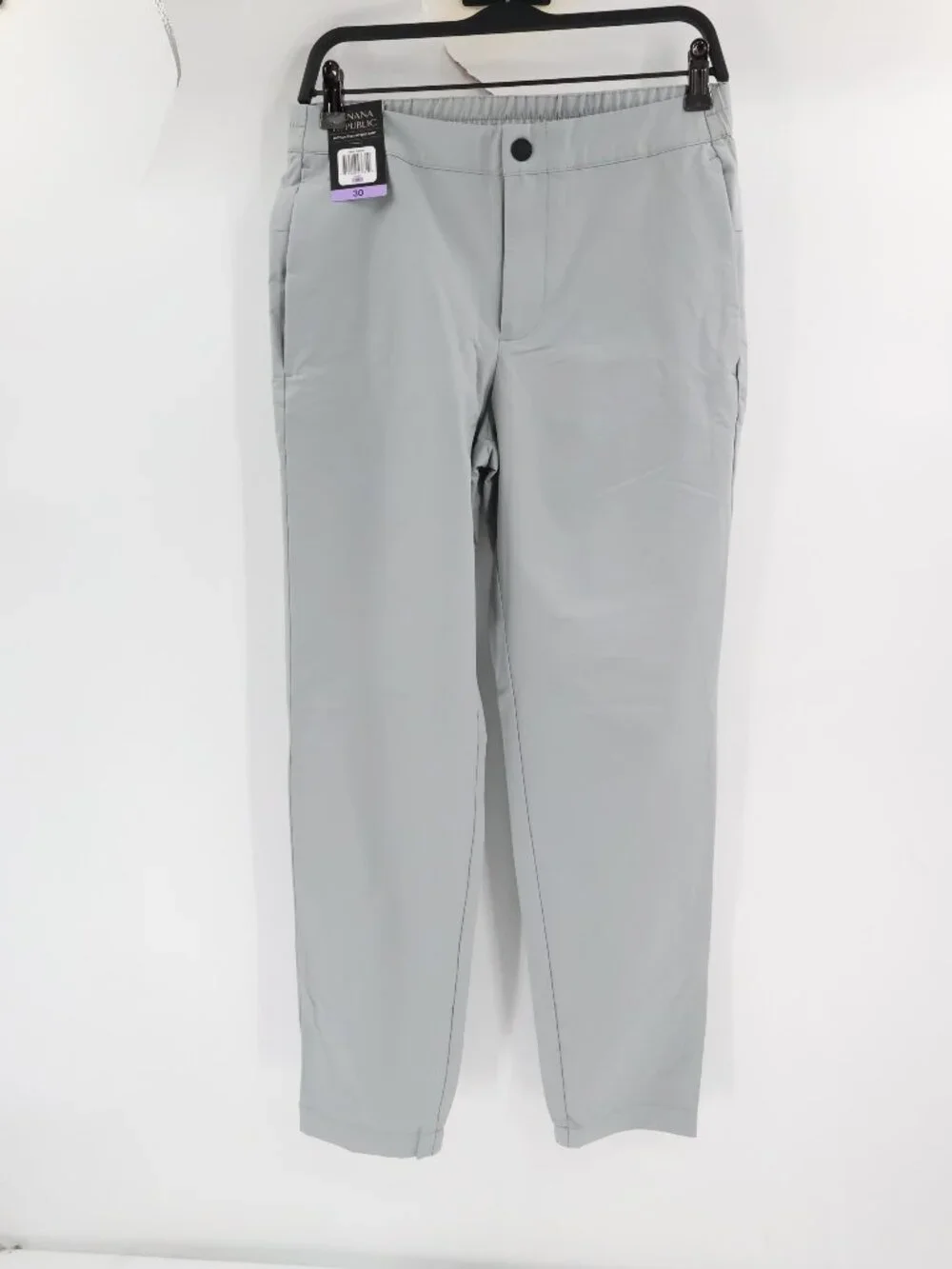 NWT Banana Republic Pants Men's 30 Motion Tech Hybrid Tapered Leg Gray golf work